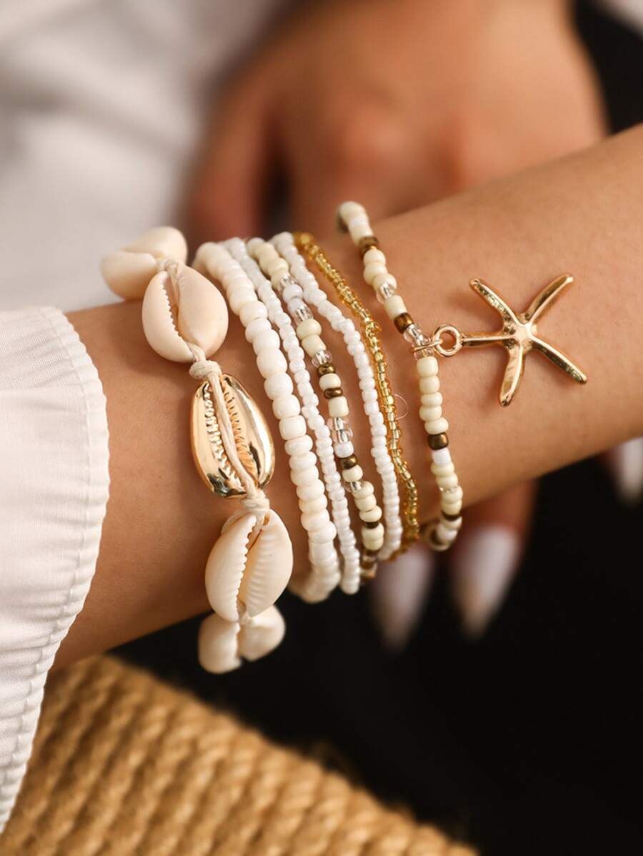 7pcs Bohemian Style Beaded Bracelets With Shell, Beads & Starfish Pendants For Women (Bead Colors Are Randomly Matched)