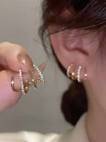 1 Pair Fashionable Bright Golden Color Women's Elegant Gift, Suitable For Dates, Weddings, Parties, Versatile Decorative Jewelry Earrings